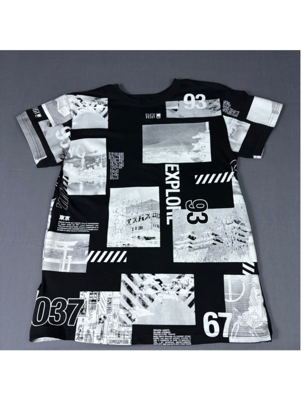 Fresh Laundry Tokyo Graphic Tee Black Medium